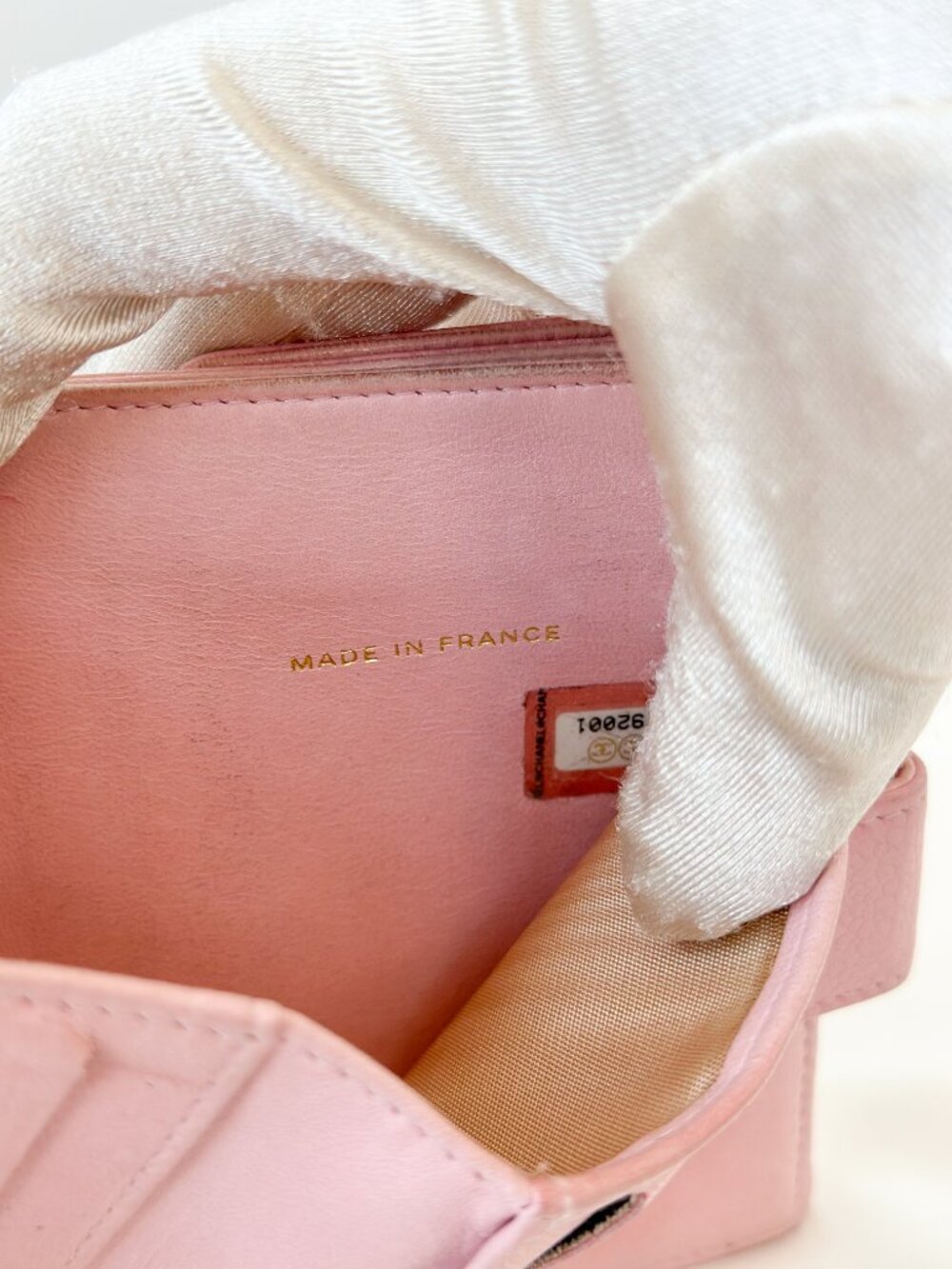 Chanel Caviar Wallet Pink - Picture 9 of 15